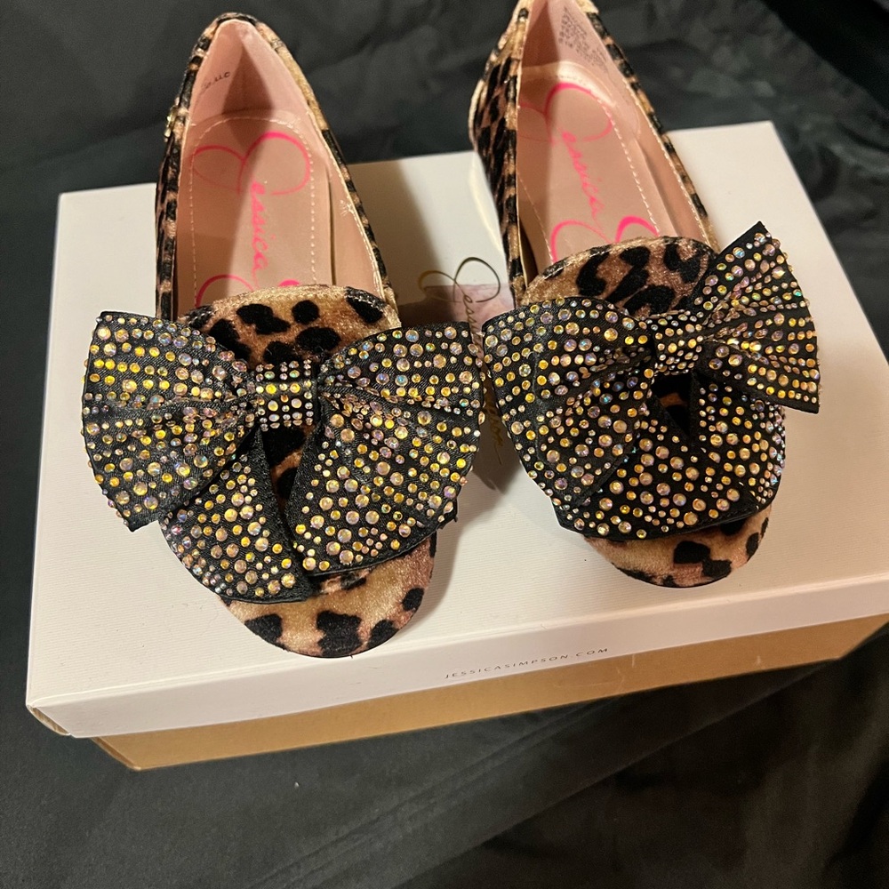 Jessica Simpson Kids Leopard Dress Shoes with Rhinestone Bow